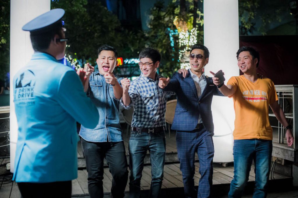 BUTL – Bạn Uống Tôi Lái |