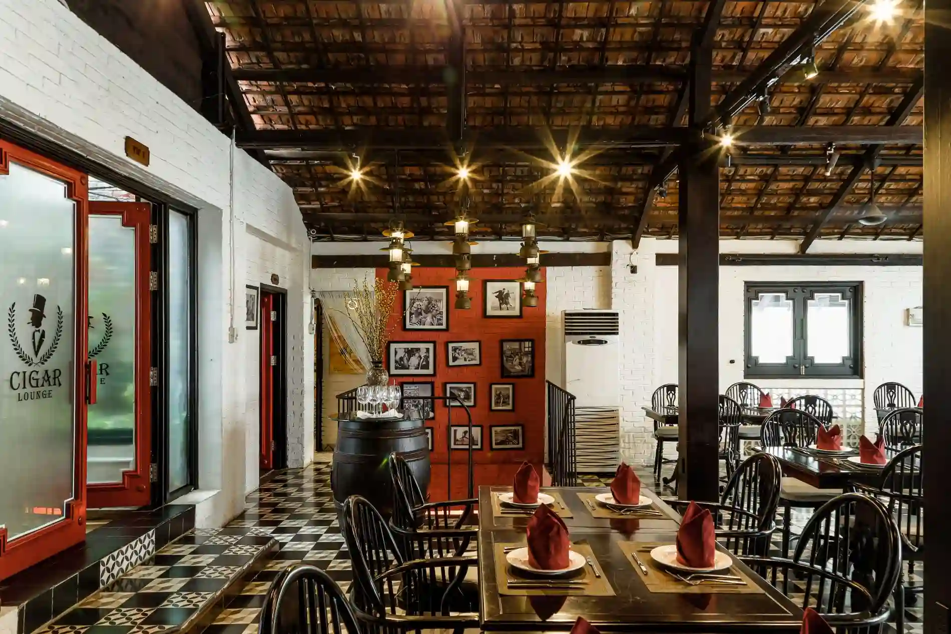 La Maison Wine Dining