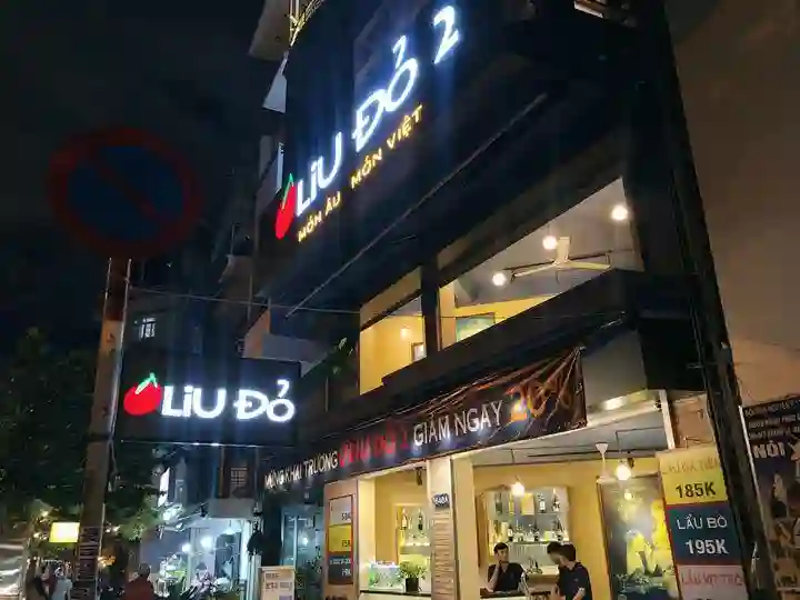 OLiu Đỏ quận 4