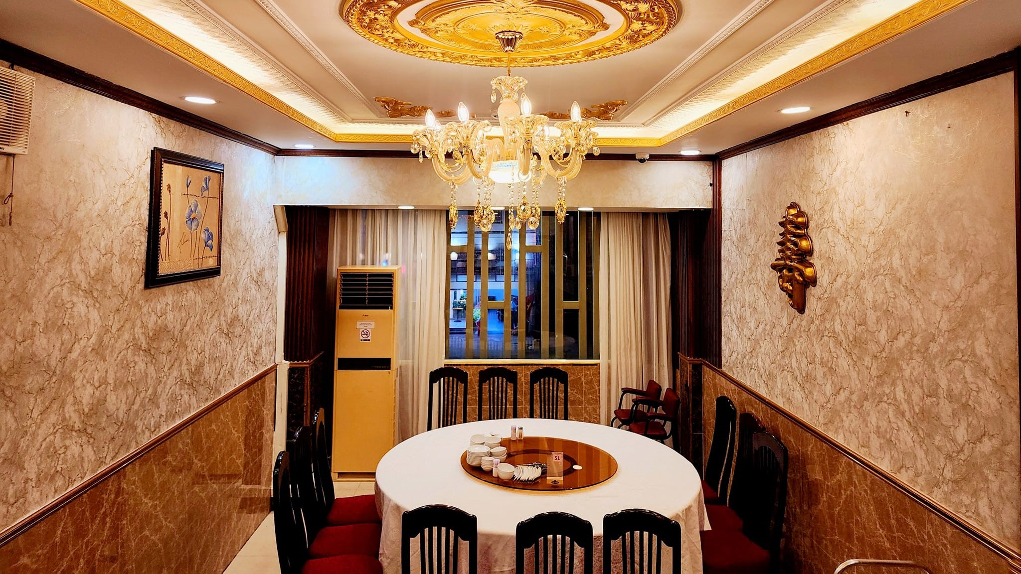 Nhà hàng hải sản Hào Phong