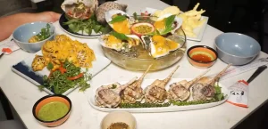 Bà Cô Lốc Cốc