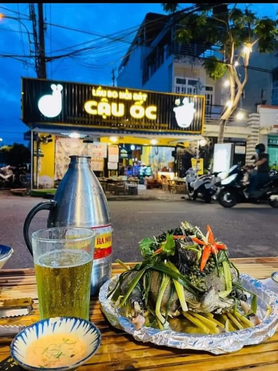Lẩu Bò Nồi Đất Cậu Ốc – Hương vị truyền thống, nồng nàn ấm áp