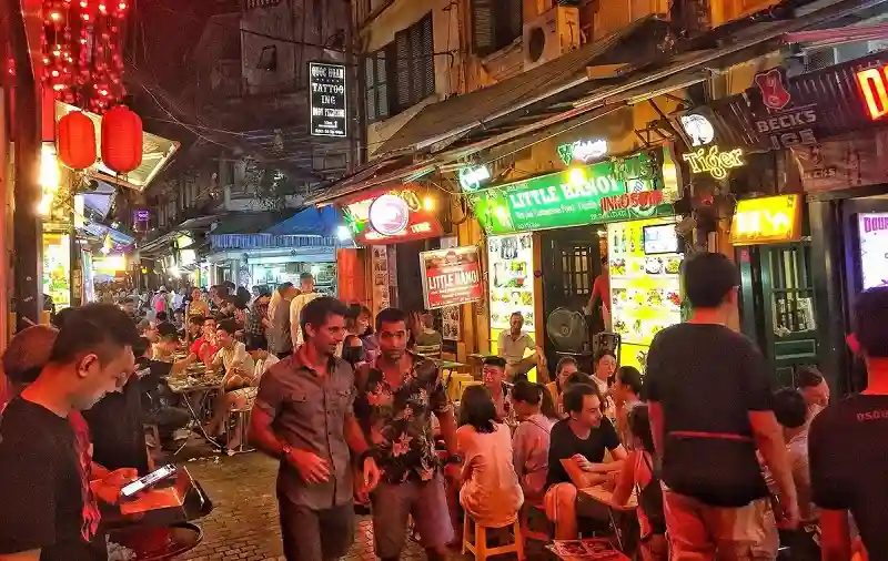 phố đêm ăn chơi tại Phường Hoàn Kiếm