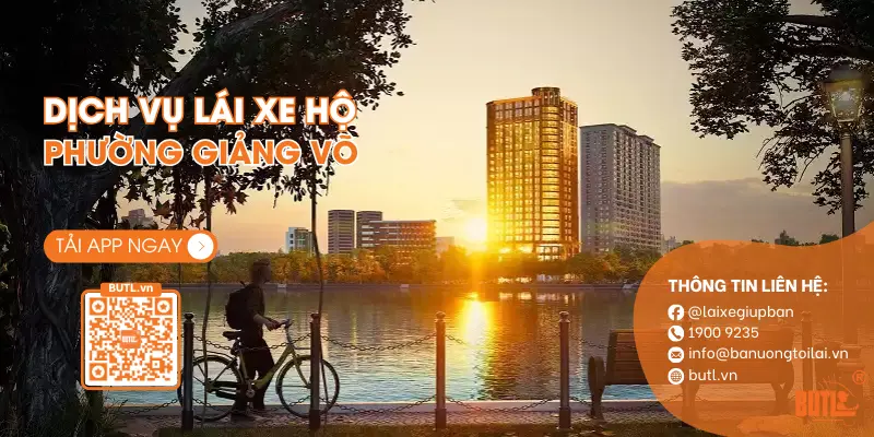 Hồ Giảng Võ: Không gian thoáng mát, nơi nhiều người dân đến dạo mát, ăn uống tại các nhà hàng xung quanh.