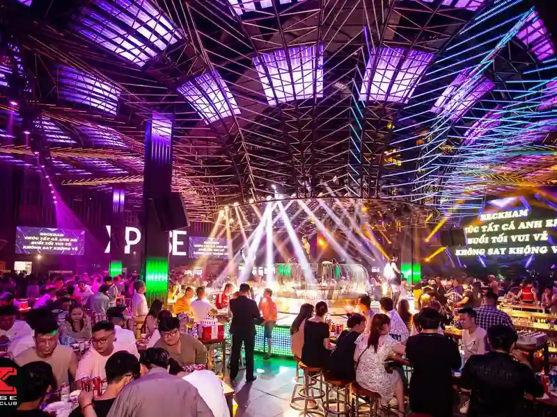X-Pose Beer Club & Buffet – mô hình buffet beerclub độc đáo