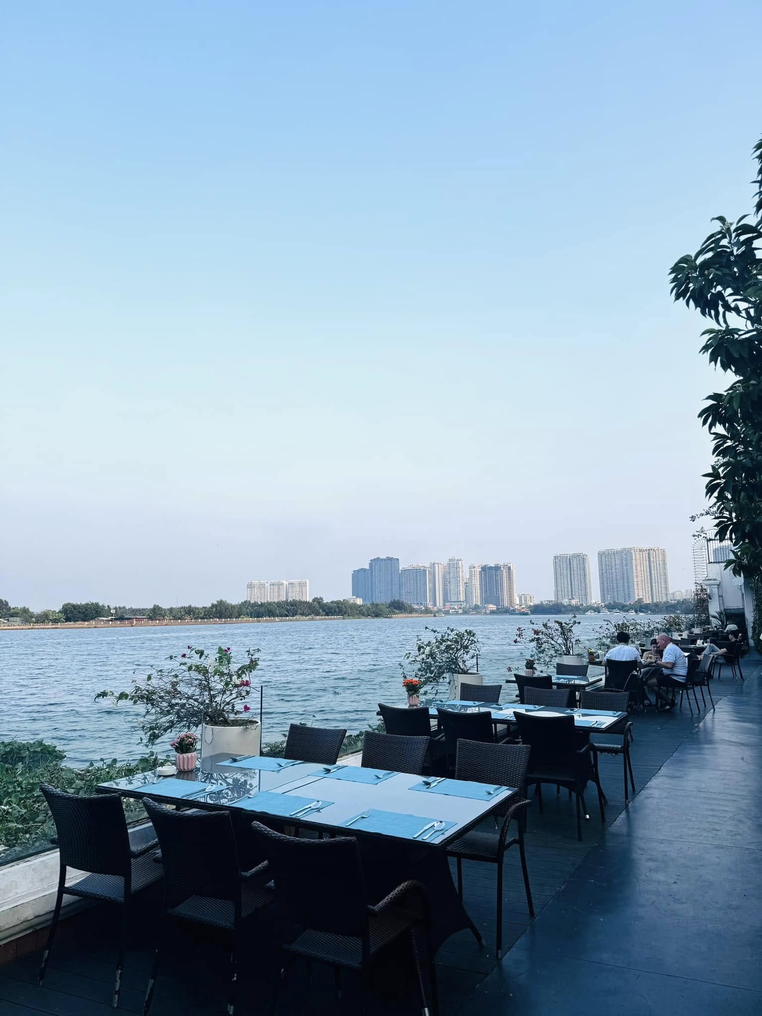 Bistro Song Vie