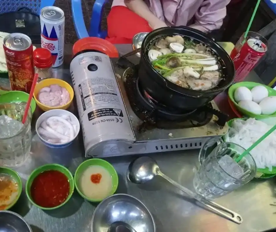 Lẩu Dê Minh Phụng