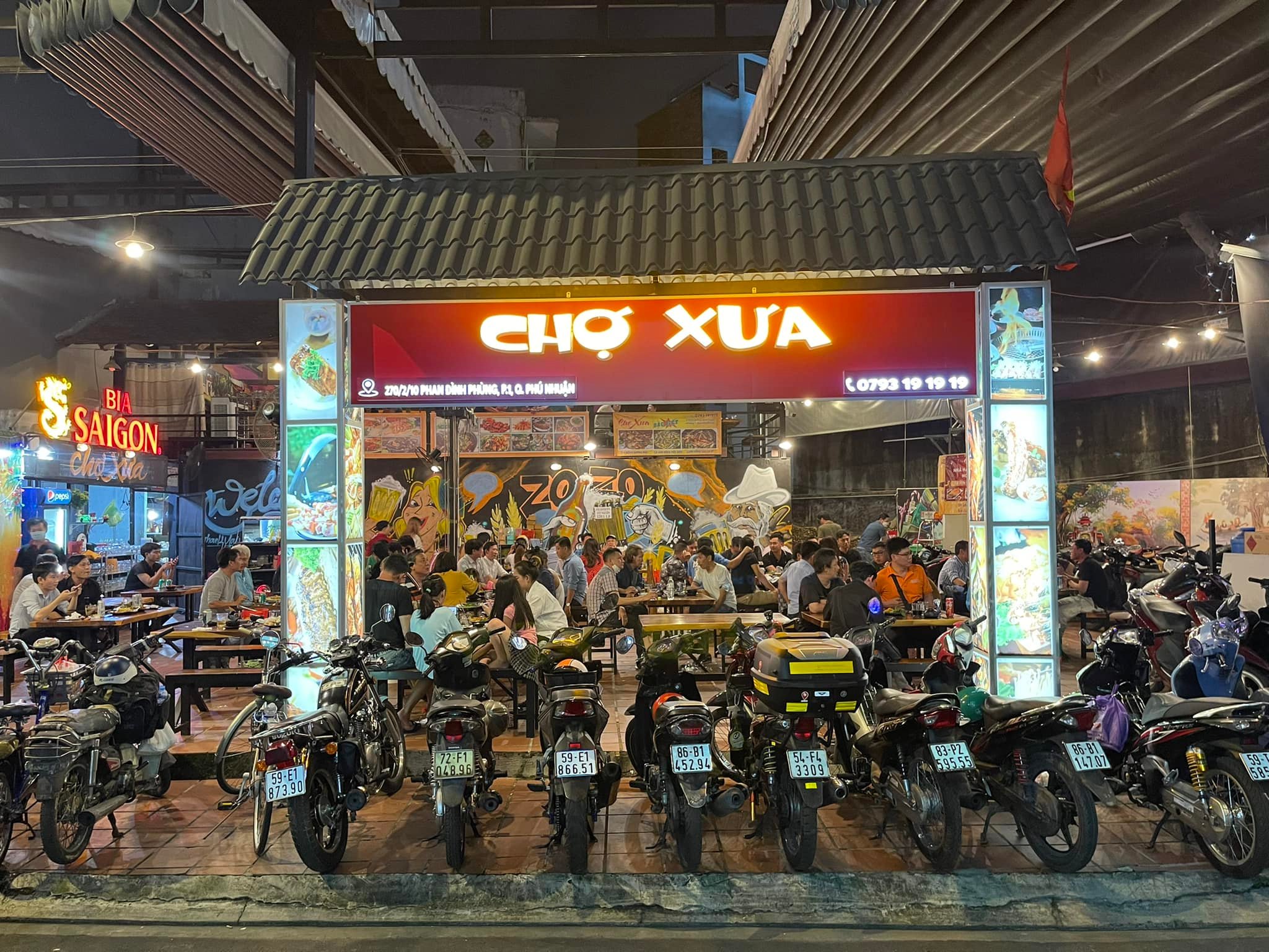 Nhà Hàng Chợ Xưa
