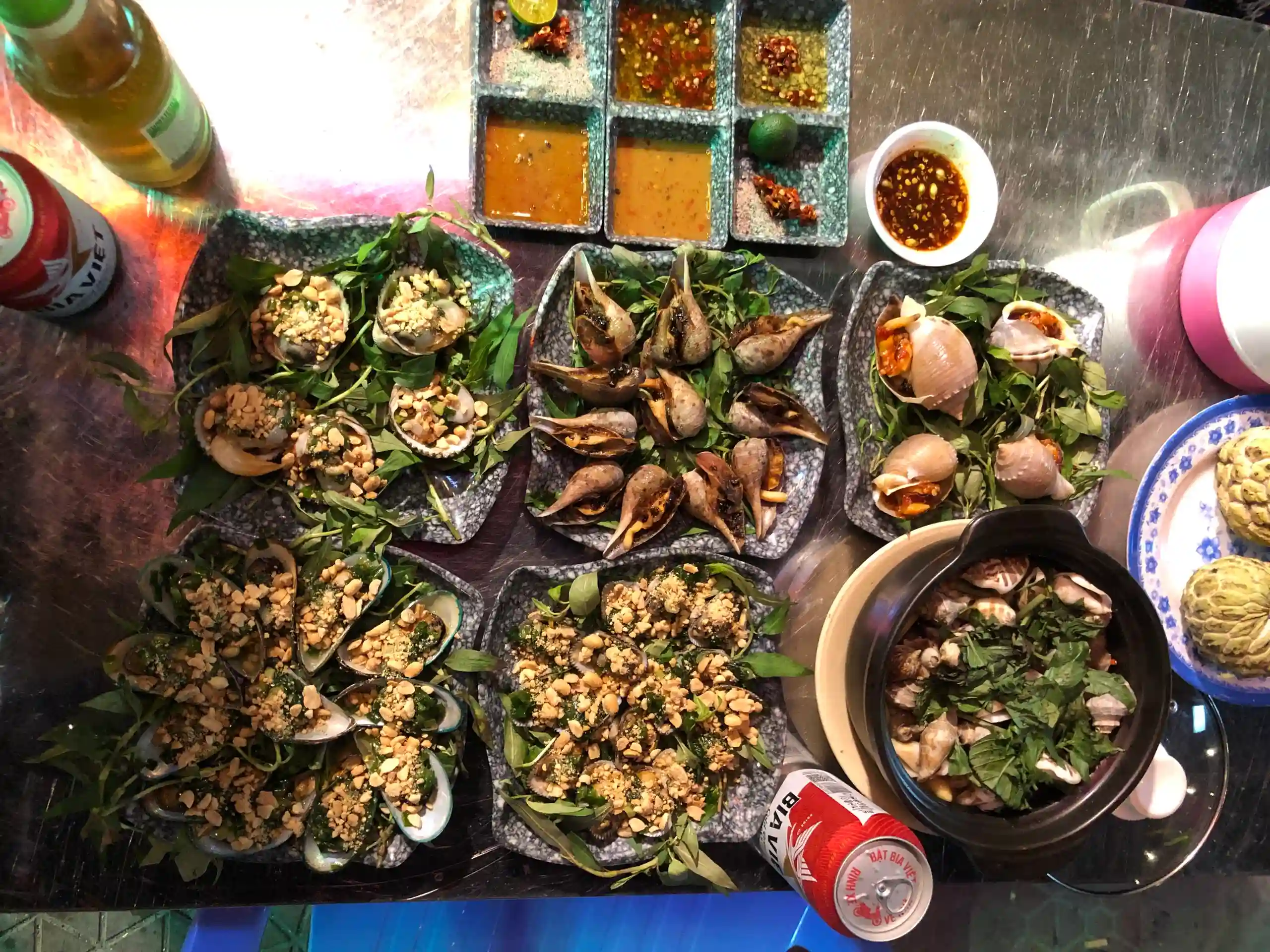 Quán Long Ốc Đêm