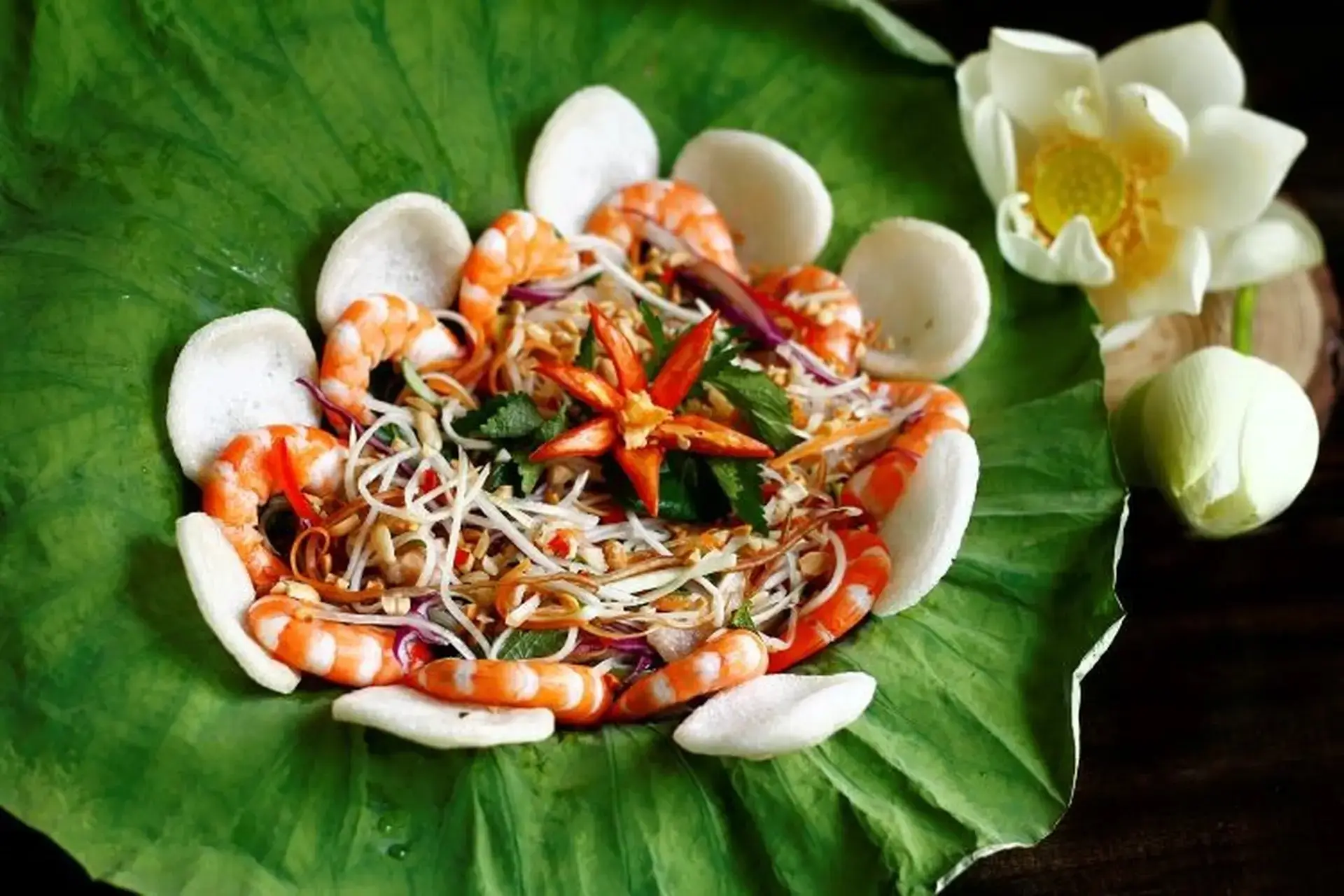 Gỏi ngó sen tôm thịt