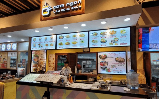 Cơm ngon – Lẩu công chúa – Food Court Lotte Mart, 968 Đường 3/2, P.15