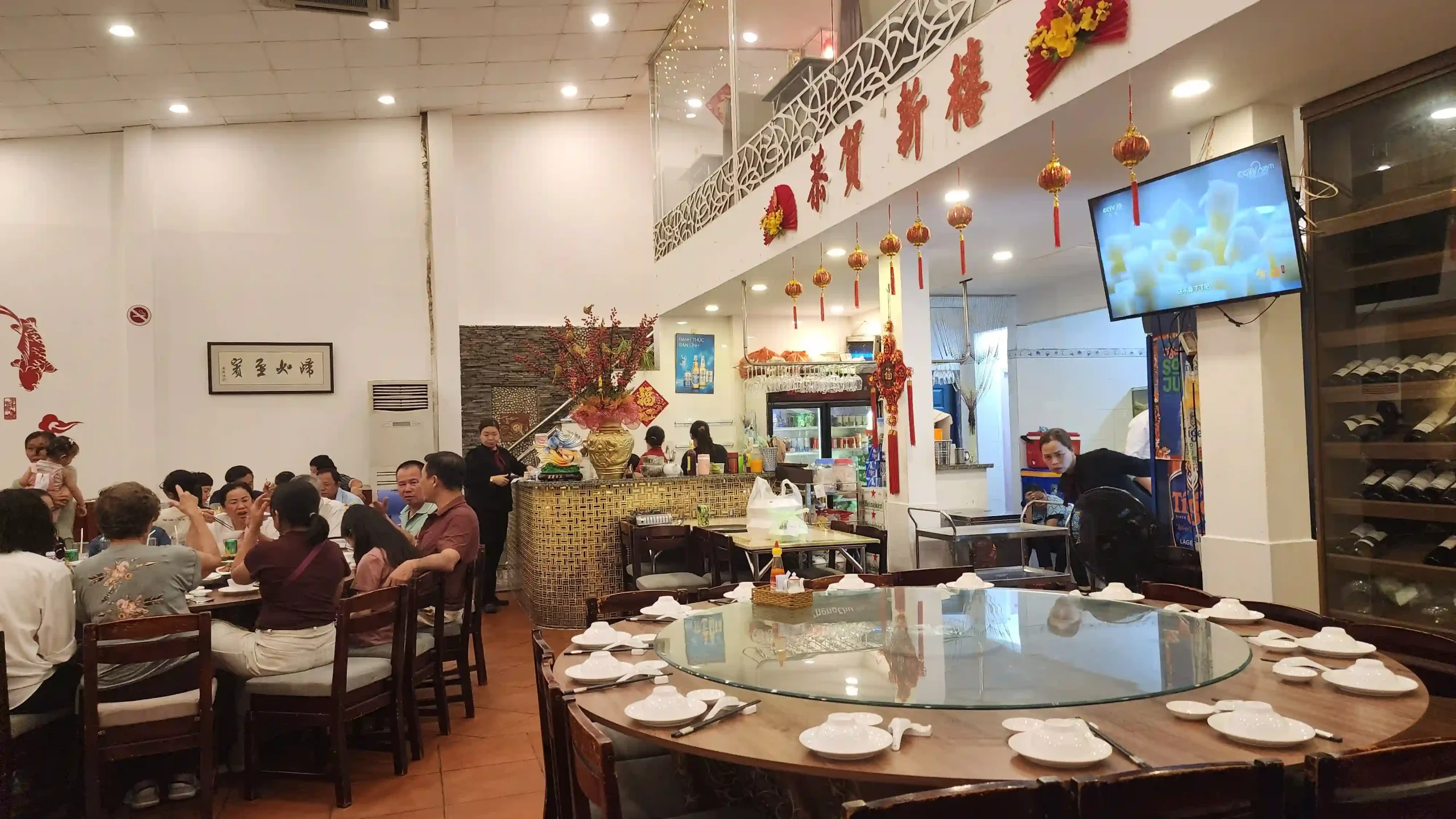 Nhà Hàng Hải Hoàng