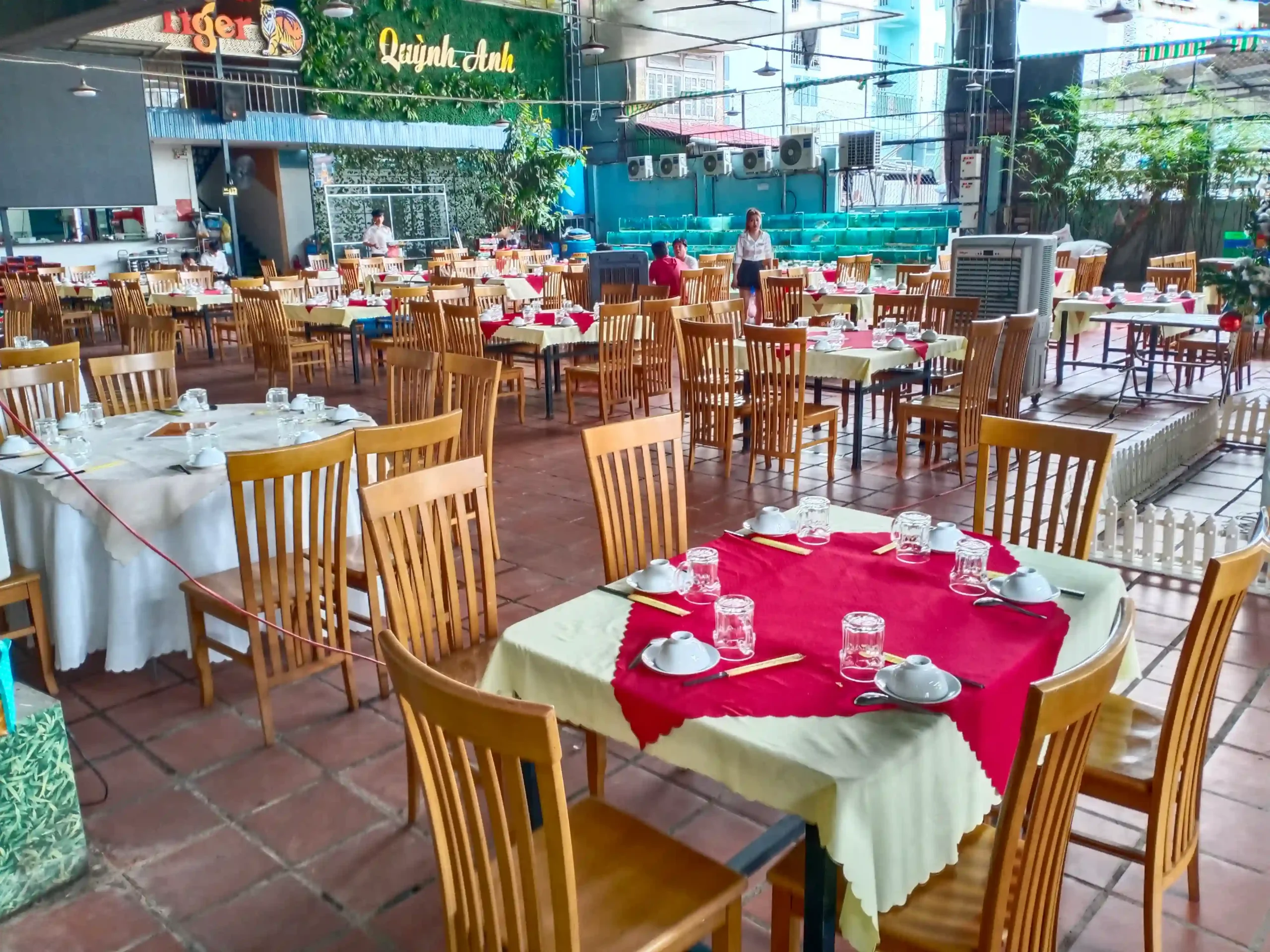 Nhà Hàng Quỳnh Anh