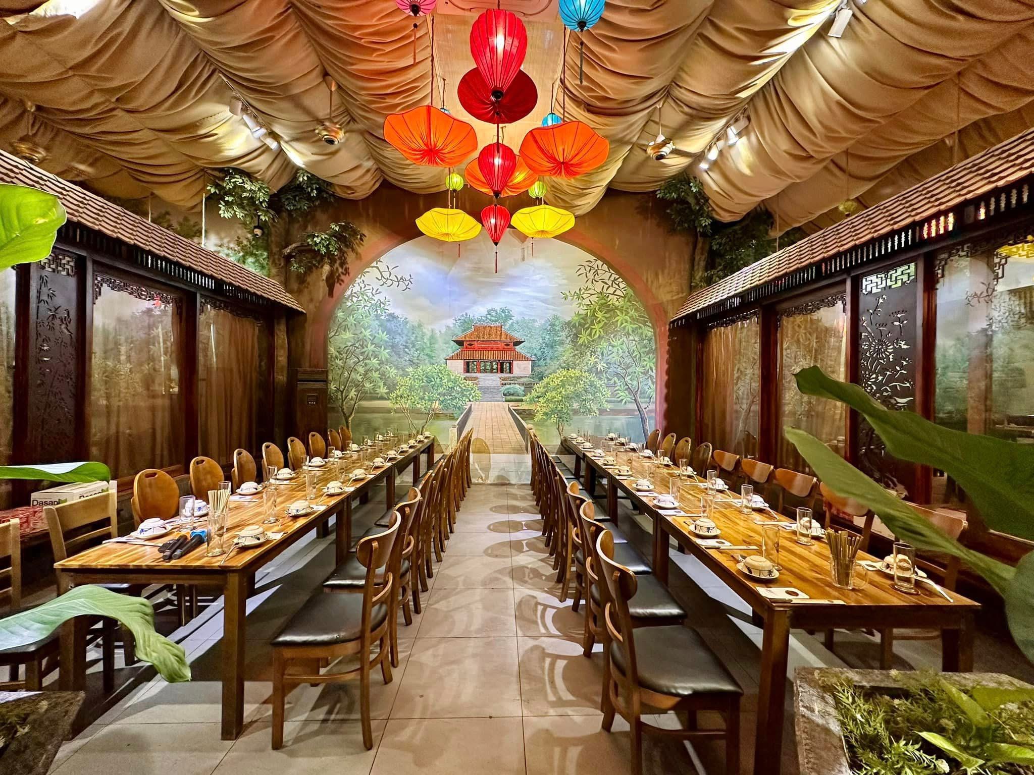 Nhà Hàng Cơm Niêu Việt Nam