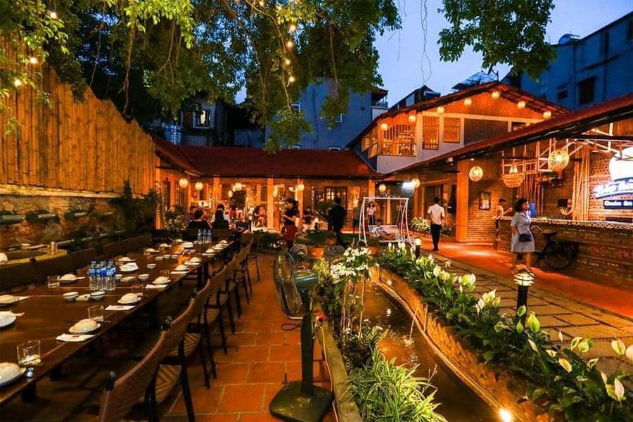 Quán Bếp Hàng Xóm – món Việt thân thuộc, không gian ấm cúng