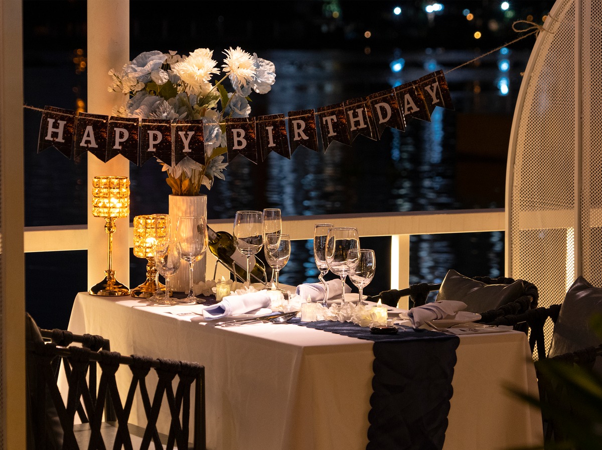 Nhà hàng Mars Venus