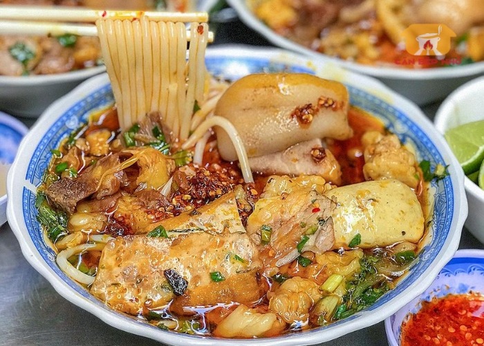 Bún bò Huế Cô Như