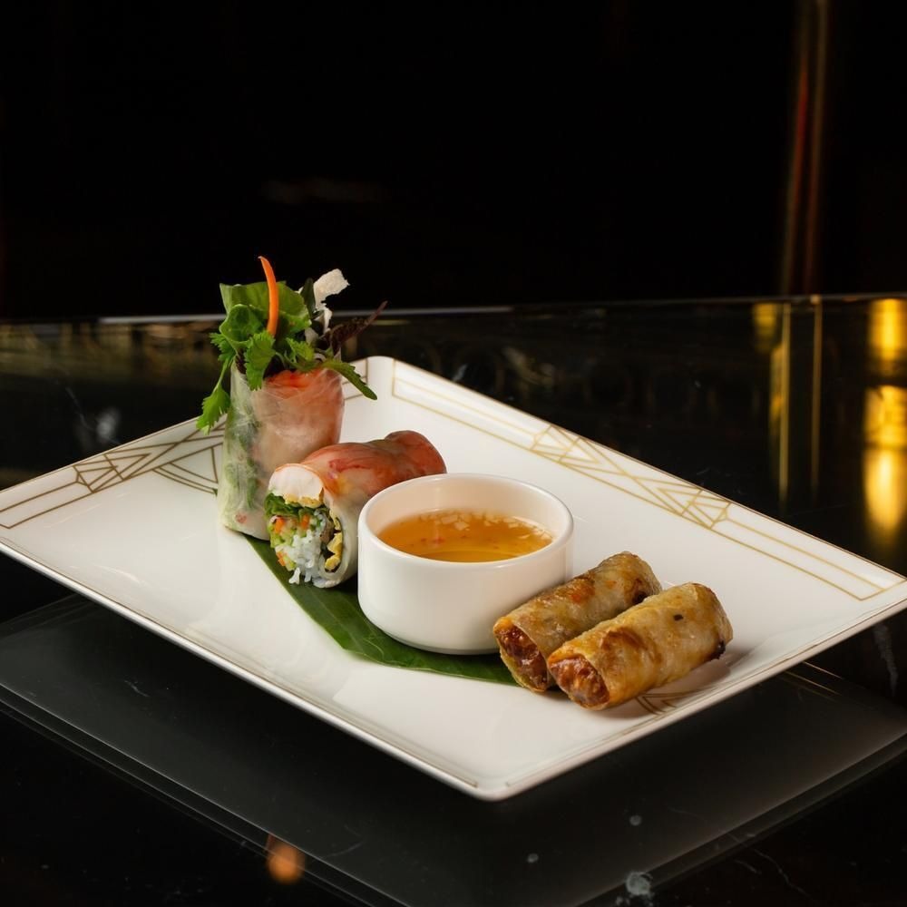 Backstage Restaurant – Âu hiện đại