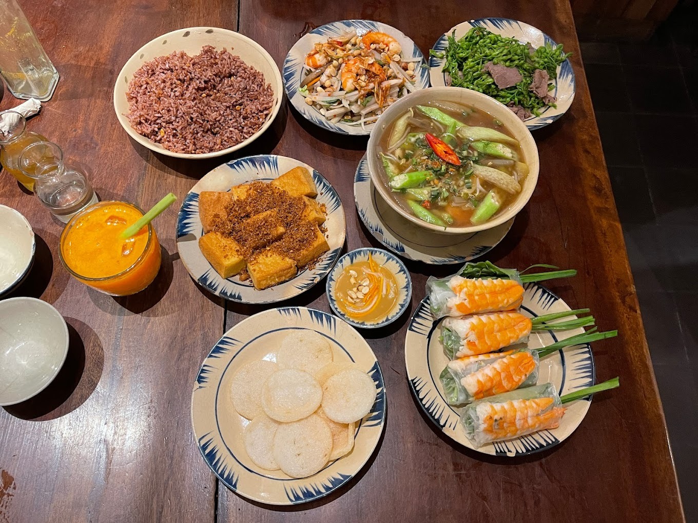 Cục Gạch Quán – Quán Việt hoài cổ chuẩn “nhà làm”