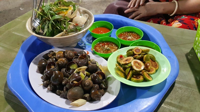 Đức Anh – Quán nhậu vỉa hè Cầu Giấy Hà Nội