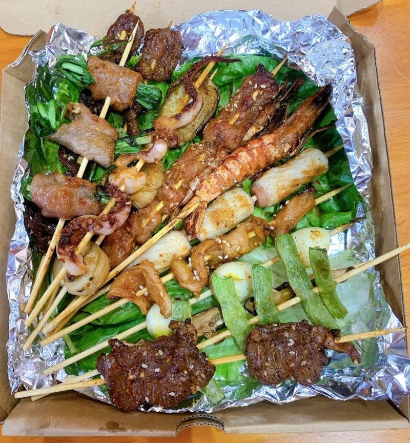 Đại Cồ Việt Quán – Quán nhậu vỉa hè Hà Nội bình dân