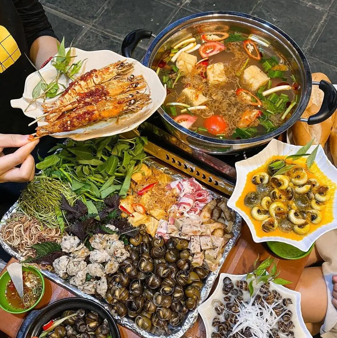 Ốc Mai Khôi – Hương vị lẩu ốc đậm đà giữa phố mới