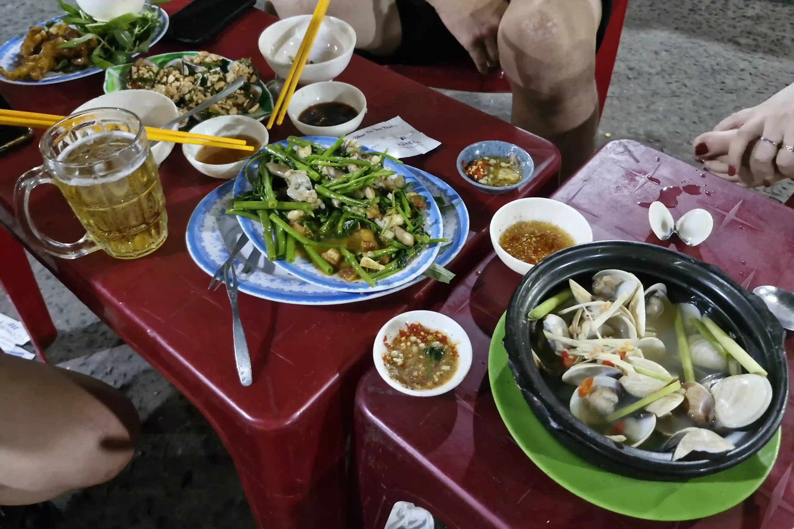 Quán Ốc Gia Đình 26/91 – Ốc bình dân, ăn là ghiền