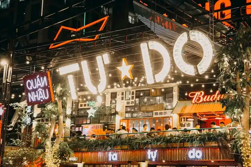 quán nhậu tự do