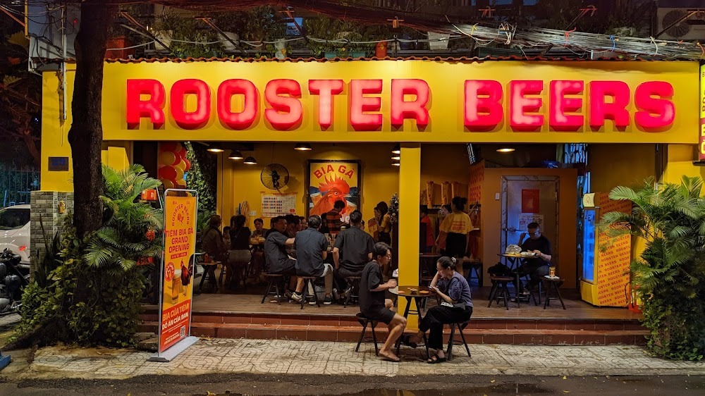 Tiệm bia gà