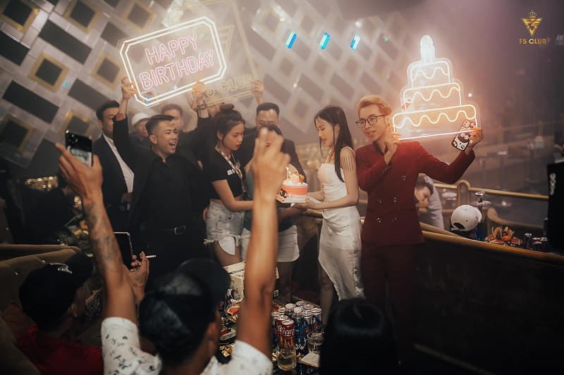 F5 Club – Luôn luôn làm mới cảm xúc