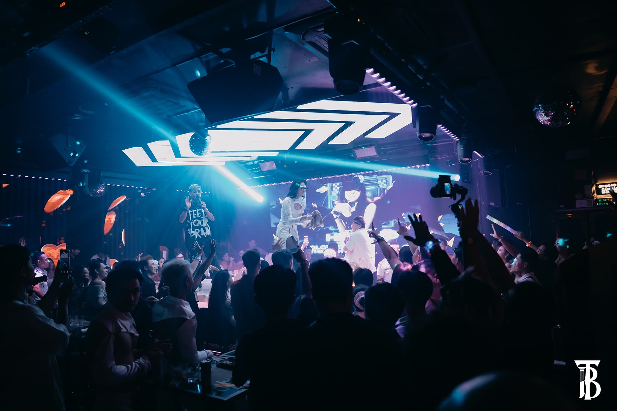 Trip B – Cocktail Bar – Điểm hẹn nightlife sôi động