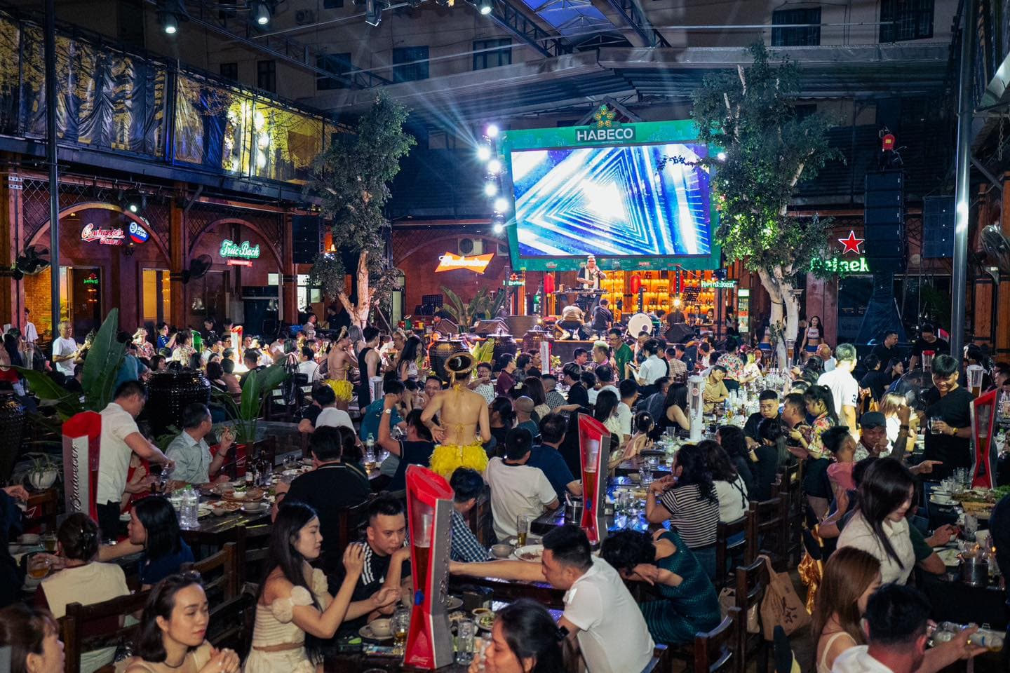 Vườn Bia Hà Nội
