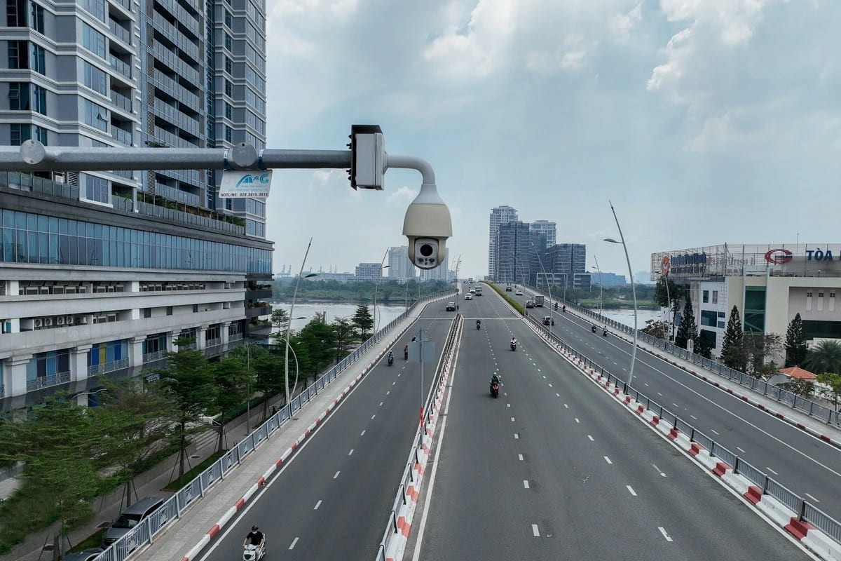Camera giám sát phạt nguội vi phạm giao thông